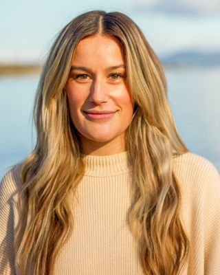 Emily Ophus